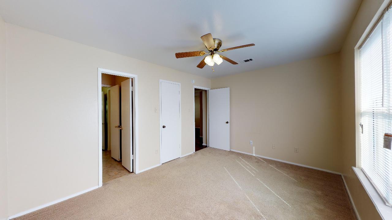 Unit D property image